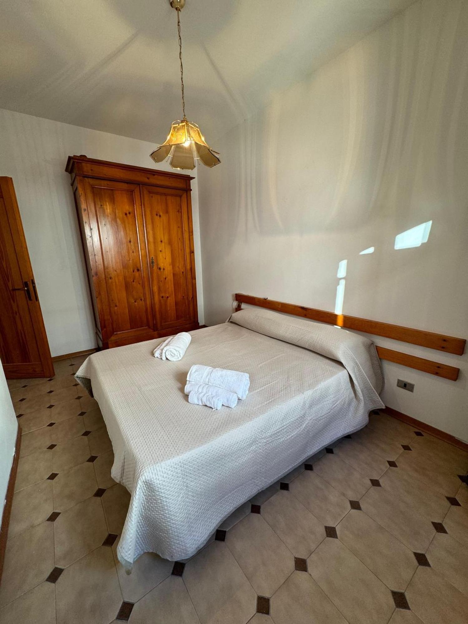 Pm 95 Via Lido Guest House Альгеро Екстер'єр фото